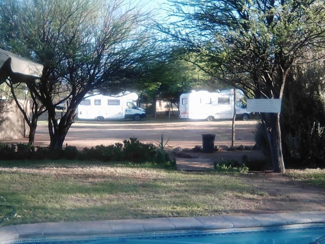 Ombo Rest Camp Hotel Okahandja Exterior foto